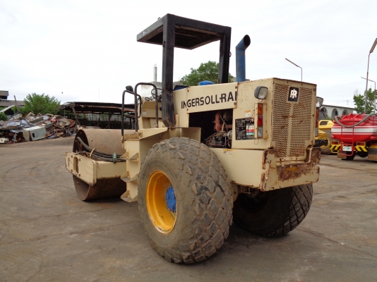 ขายรถบดสั่นสะเทือน INGERSOLL-RAND SD100D สภาพเยี่ยมพร้อมใช้งานทันที เอกสารครบ