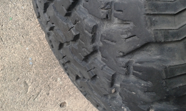 ขายยาง BF ALL 285-75-R16 ปี2010