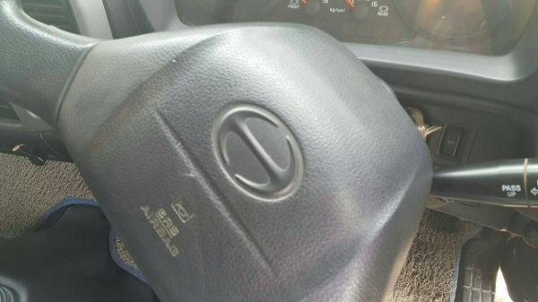 Hino maga ติดเครน 5 ตัน สวยมากคะ