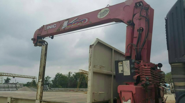 Hino maga ติดเครน 5 ตัน สวยมากคะ