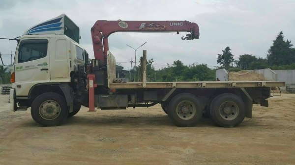 Hino maga ติดเครน 5 ตัน สวยมากคะ