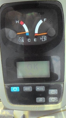 VIO70-2 # 25522B 4471ชั่วโมง รถปี2003 ใบมีด เก่าญี่ปุ่น