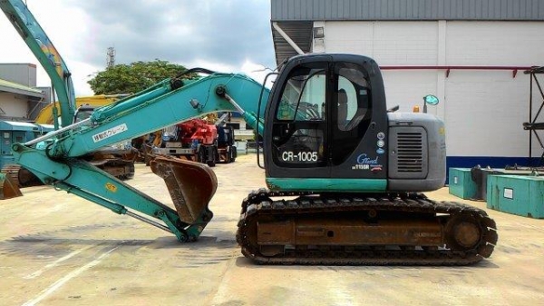 VIO70-2 # 25522B 4471ชั่วโมง รถปี2003 ใบมีด เก่าญี่ปุ่น