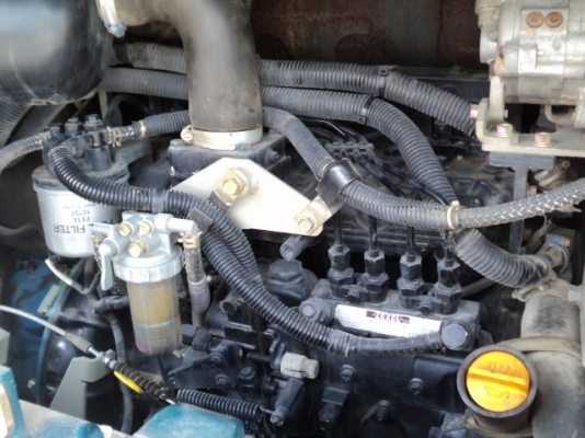 VIO70-2 # 25522B 4471ชั่วโมง รถปี2003 ใบมีด เก่าญี่ปุ่น