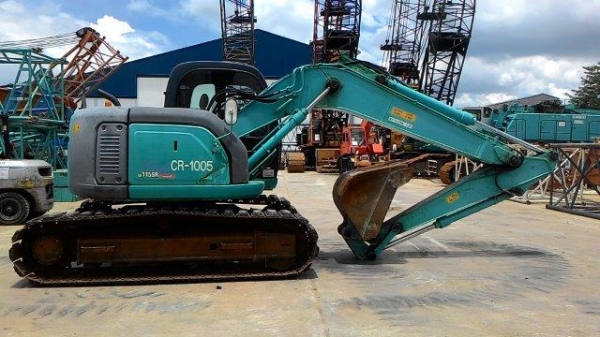 VIO70-2 # 25522B 4471ชั่วโมง รถปี2003 ใบมีด เก่าญี่ปุ่น