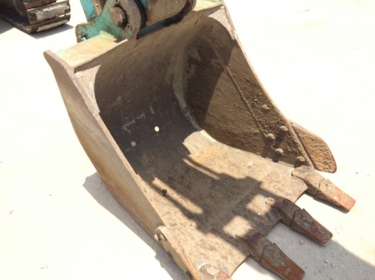 VIO70-2 # 25522B 4471ชั่วโมง รถปี2003 ใบมีด เก่าญี่ปุ่น