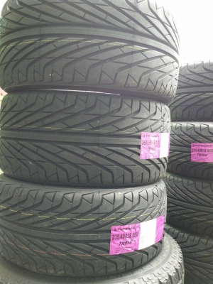 ยางใหม่ 235 40 18 หลัง 265 35 18ชุดละ8000