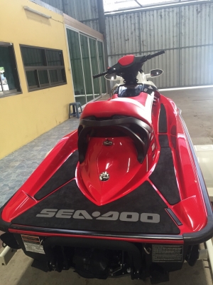 เรือเจ็ทสกี