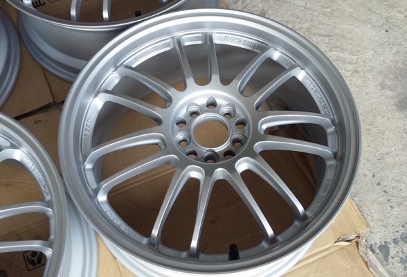 ล้อ,RE30"แท้"Silver 18X7.5 ออฟ'50 5รู100 ชุดละ 38,000 ล้อ,RE30"แท้"Silver 18X7.5 ออฟ'50 5รู100 ชุดละ 38,000