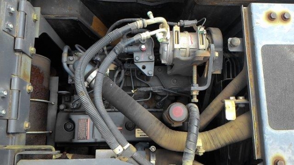 SK200-6ES # YN10-39881 8265ชั่วโมง รถปี2006 มีลายเจาะ เก่าญี่ปุ่น