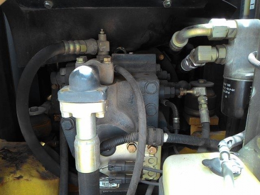 SK200-6ES # YN10-39881 8265ชั่วโมง รถปี2006 มีลายเจาะ เก่าญี่ปุ่น