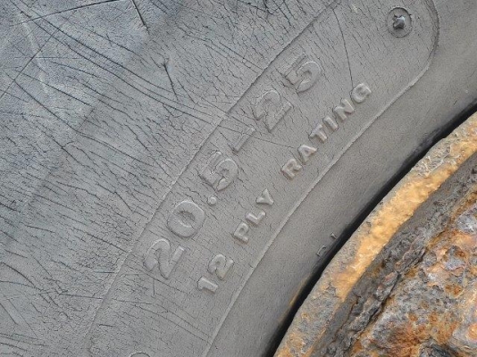 SK135SR-1ES # YY04-08427 5606ชั่วโมง รถปี2006 เก่าญี่ปุ่น