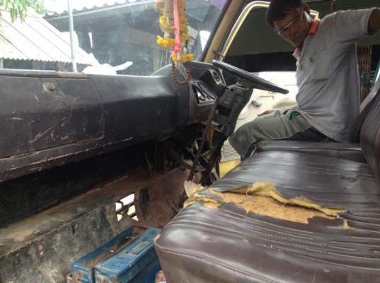 6ล้อกลาง