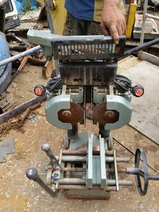 มาอีกตัวครับ เครื่อตัดไม้ ผ่าไม้ บากไม้ สำหรับหัวเสา หรืองานอื่น อเนกประสงค์ ไฟ 110v เก่าญี่ปุ่น