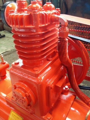 ขายปั้มลม sanco 3แรง ไฟ220v.