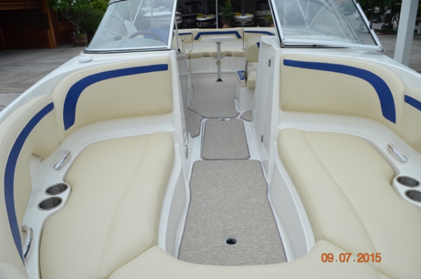 Bayliner 249 Deck (5.7 Mercruiser) 250hp 2005 (25 foot)