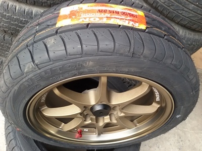 ขายล้อCE28 ขอบ15 4รู100-114 กว้าง7ยางใหม่195/50/15  4 ล้อ