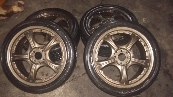 ขายล้อขอบ17 พร้อมยาง