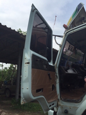 ขายรถ10ล้อดั้มพ์ ISUZU FXZ13NFY เครื่อง270แรงม้ายูโรทูแมคโหลด สนใจโทร 081-970-1072