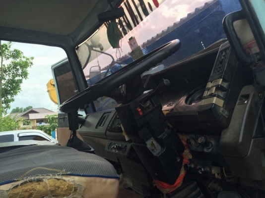 ขายรถ10ล้อดั้มพ์ ISUZU FXZ13NFY เครื่อง270แรงม้ายูโรทูแมคโหลด สนใจโทร 081-970-1072