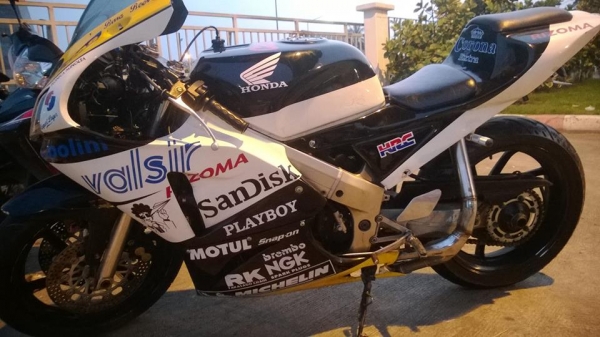 ขาย 40000 เท่านั้น มายกไปเลย !! VFR400 NC30