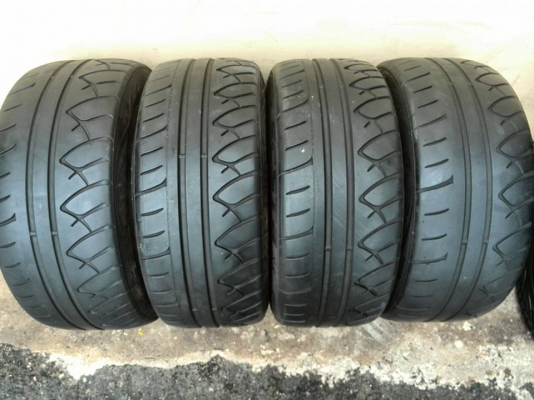 ขายยาง KUMHO KU36 205-50-15 ปี12 ดอกหนา เนื้อนิ่ม ไม่มีปะ ไม่กินข้าง ชุดละ 5,800 บาท