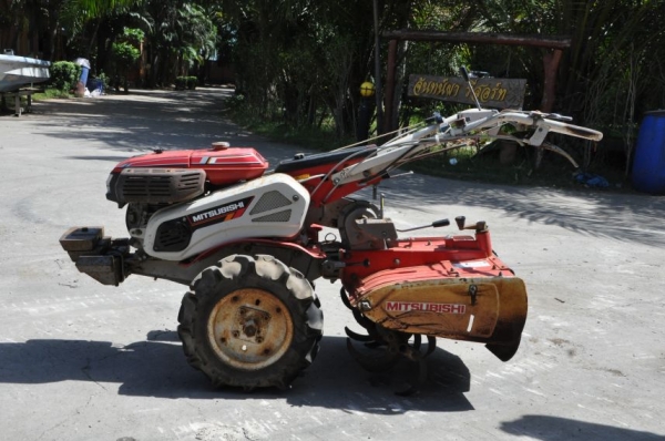 ขายรถไถ MITSUBISHI พร้อมโรตารี่ เข้าร่องสบาย สภาพสวยเดิมญี่ปุ่นไม่เคยใช้ในไทย 18,500