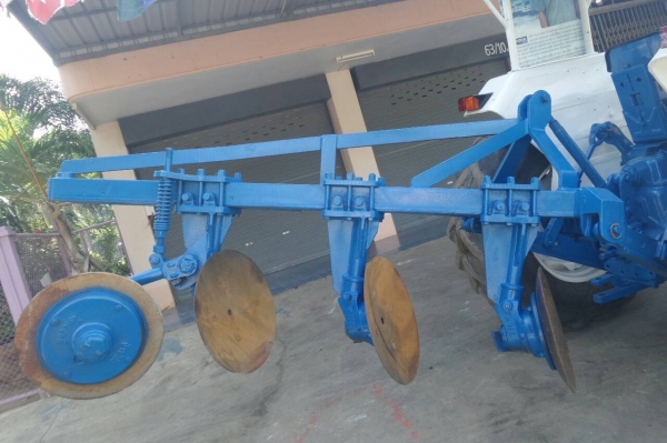 รถไถ ford เครื่องดี เกียร์ดี ระบบไฮโดรลิกดี ราคาย่อมเยา