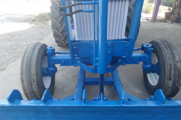 รถไถ ford เครื่องดี เกียร์ดี ระบบไฮโดรลิกดี ราคาย่อมเยา