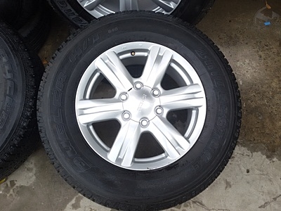 ขายล้อISUZU Mu-X New ISUZU17พร้อมยางปี 14  4 ล้อ