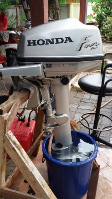 Honda 5 Hp 4 Stroke NEW NEW  ซื้อเผื่อไว้ไม่เสียหาย