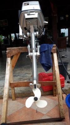 Honda 5 Hp 4 Stroke NEW NEW  ซื้อเผื่อไว้ไม่เสียหาย