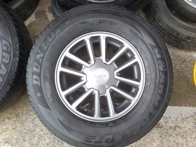 ขายล้อแม็กISUZU All New 16สีกัลยาง245/70/16 ปี13 4 ล้อ