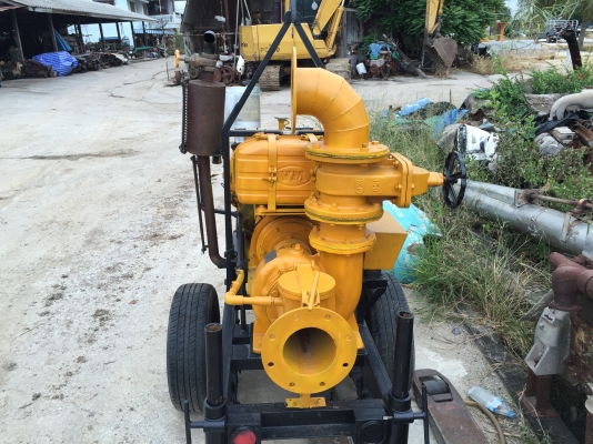 ขายเครื่องสูบน้ำขนาดเข้า6นิ้วออก6นิ้วสภาพสวยพร้อมเทเลอร์ลาก