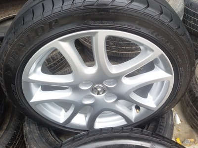 ขายล้อแม็กซ์ Mazda 2 Top16 ยาง195/45/16 ปี 1413 4 ล้อ