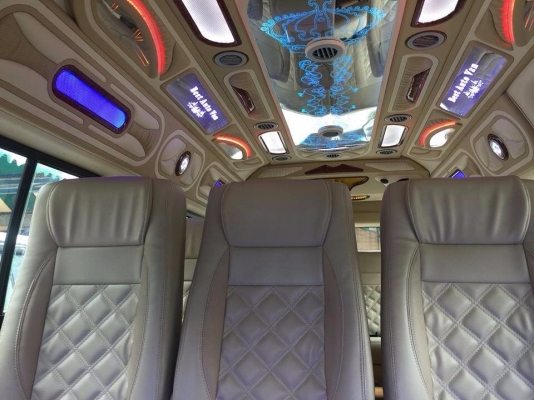 ขาย รถตู้ดีเซลล์. ปี 2013 แต่งวีไอพี แอร์ไมโครบัส. ราคา. 1,029,000 บาทโทร0922726669 ตันหยงค่ะ