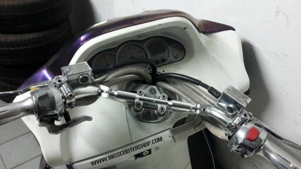 ขาย YAMAHA MAJESTY 250 CC 22000 บาท