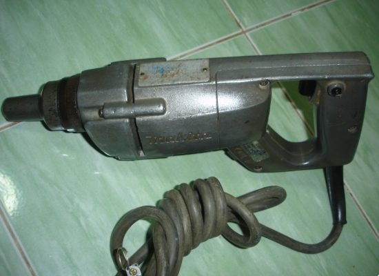 ขายไขควงไฟฟ้า MAKITA รุ่น 6700N 190w