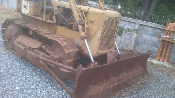 ขายรถแทรคเตอร์ CAT D4D ตีนตะขาบ 2 คัน ราคา 450000