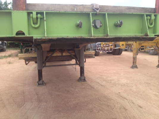 ขายหาง พนัส พื้นเรียบ  3 เพลา. แท้  ปี 46    สนใจติดต่อ  081 - 6079515