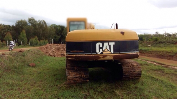 ขายรถแบ็คโฮ CAT 320C รถญี่ปุ่น ไมล์ชั่วโมง 5,xxx เอกสารเล่มทะเบียน ไฟฟ้าครบ รถสวยพร้อมทำงาน