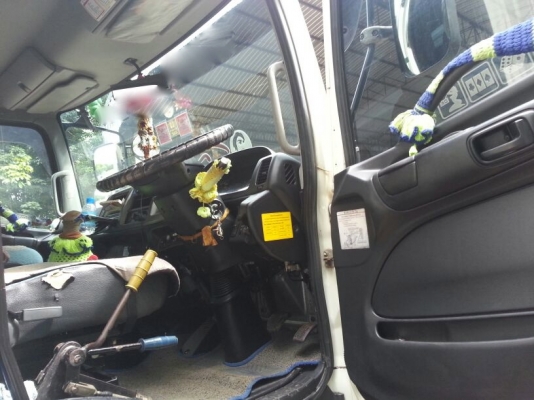 รถฮีโน่  10  ล้อดั้ม  330  แรงม้า.  ปี 55  ( ขายแม่ , ลูก )      สนใจติดต่อ  081 - 6079515