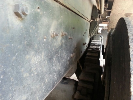 รถฮีโน่  10  ล้อดั้ม  330  แรงม้า.  ปี 55  ( ขายแม่ , ลูก )      สนใจติดต่อ  081 - 6079515