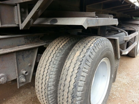 รถฮีโน่  10  ล้อดั้ม  330  แรงม้า.  ปี 55  ( ขายแม่ , ลูก )      สนใจติดต่อ  081 - 6079515