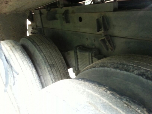 รถฮีโน่  10  ล้อดั้ม  330  แรงม้า.  ปี 55  ( ขายแม่ , ลูก )      สนใจติดต่อ  081 - 6079515