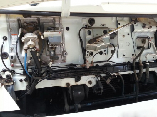 รถฮีโน่  10  ล้อดั้ม  330  แรงม้า.  ปี 55  ( ขายแม่ , ลูก )      สนใจติดต่อ  081 - 6079515