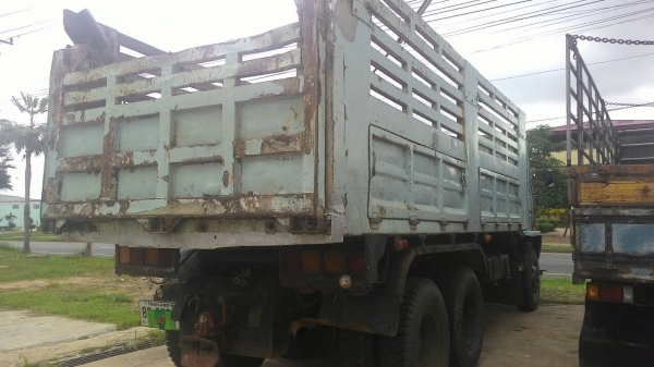 ขายนางฟ้า 240 Rokky เครื่ิองดี คัสชีส์สวย มีระบบลากพ่วง มีบ่าบรรทุกอ้อยพร้อมครับ