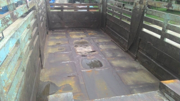 ขายนางฟ้า 240 Rokky เครื่ิองดี คัสชีส์สวย มีระบบลากพ่วง มีบ่าบรรทุกอ้อยพร้อมครับ