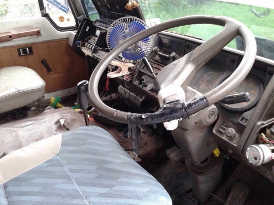 ขายรถบรรทุกสิบล้อดัมพ์เพลาเดียว KT925 เครื่อง HO7D-165 แรง 1 เพลา เบรคจิฟฟี่ พวงมาลัยพาวเวอร์ ขายรถบรรทุกสิบล้อดัมพ์เพลาเดียว KT925 เครื่อง HO7D-165 แรง 1 เพลา เบรคจิฟฟี่ พวงมาลัยพาวเวอร์