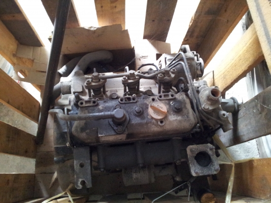 ขายเครื่อง yanmar 3tn84hl ขนาด 23 แรงม้า ราคา 15000 บาท โทร.0819667317